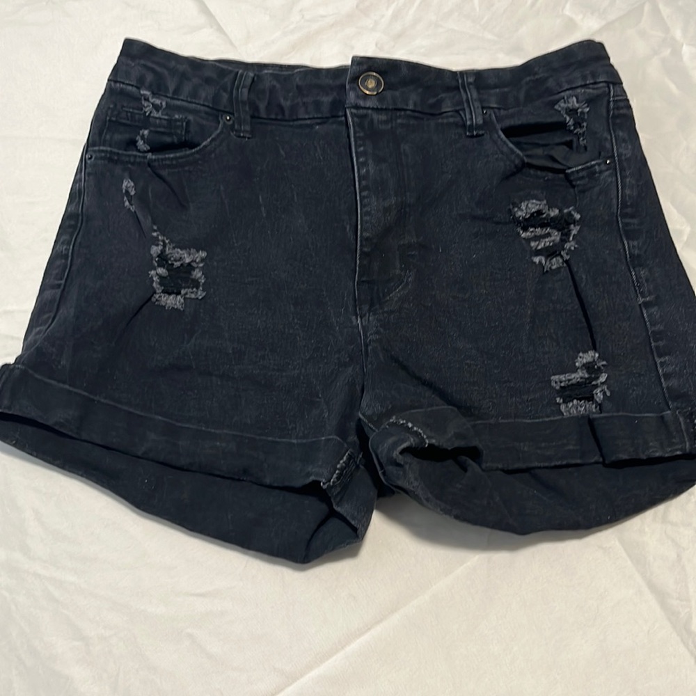 Rue21 black shorts